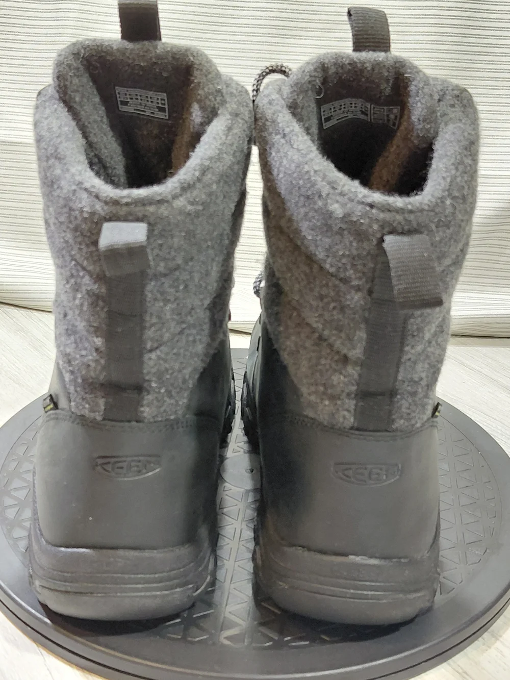 KEEN Womens Greta Premium Full Grain Black Waterproof Leather Upper SIZE W8